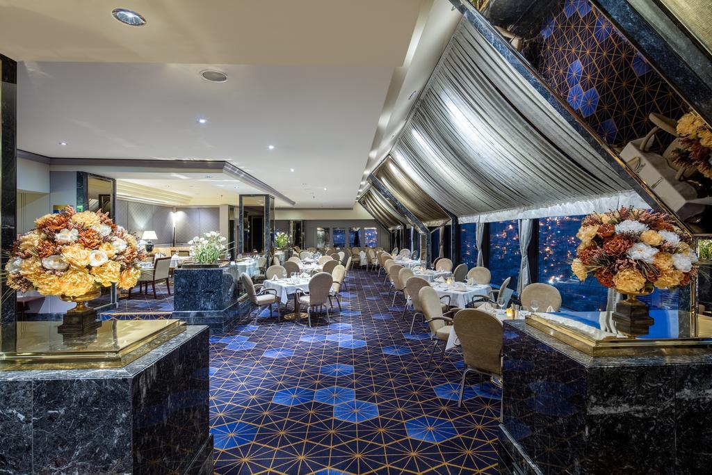 Otel Hilton 5*