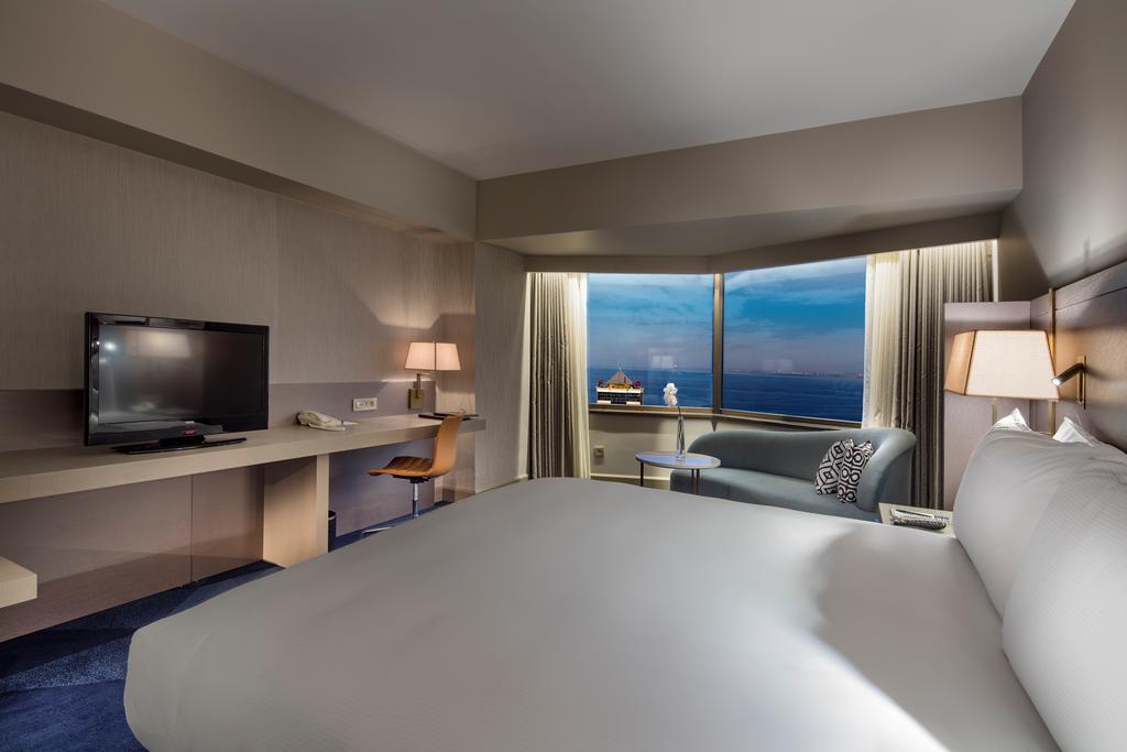 Hilton Otel 5*