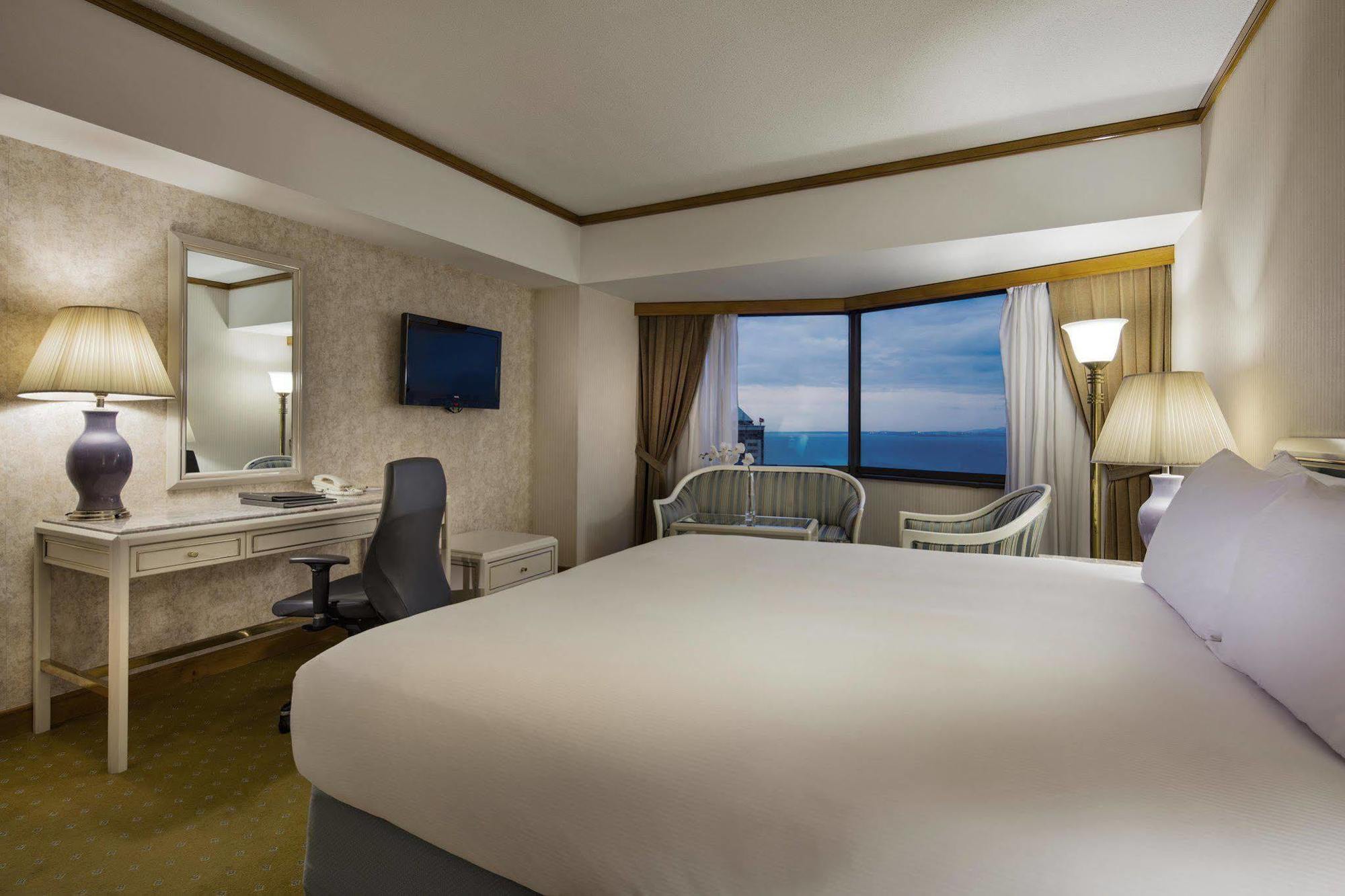 Hilton Otel İzmir